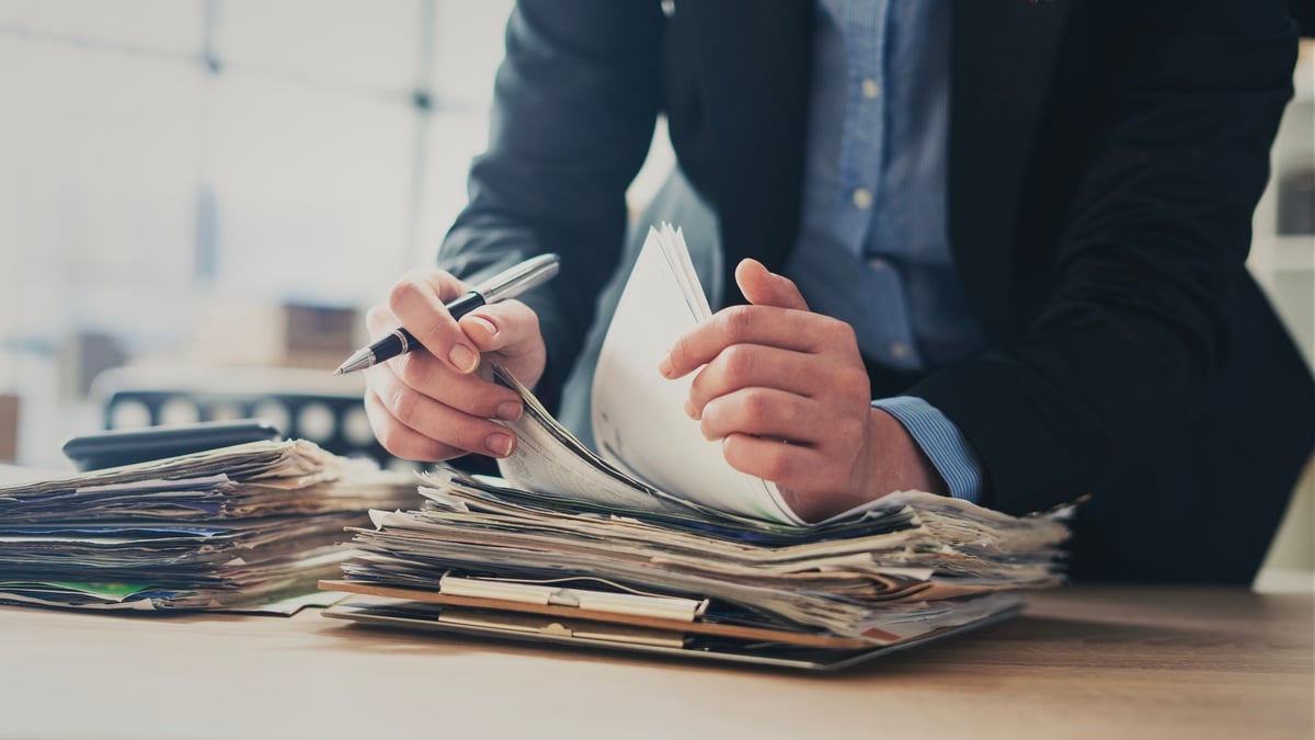 Business documents and contracts review